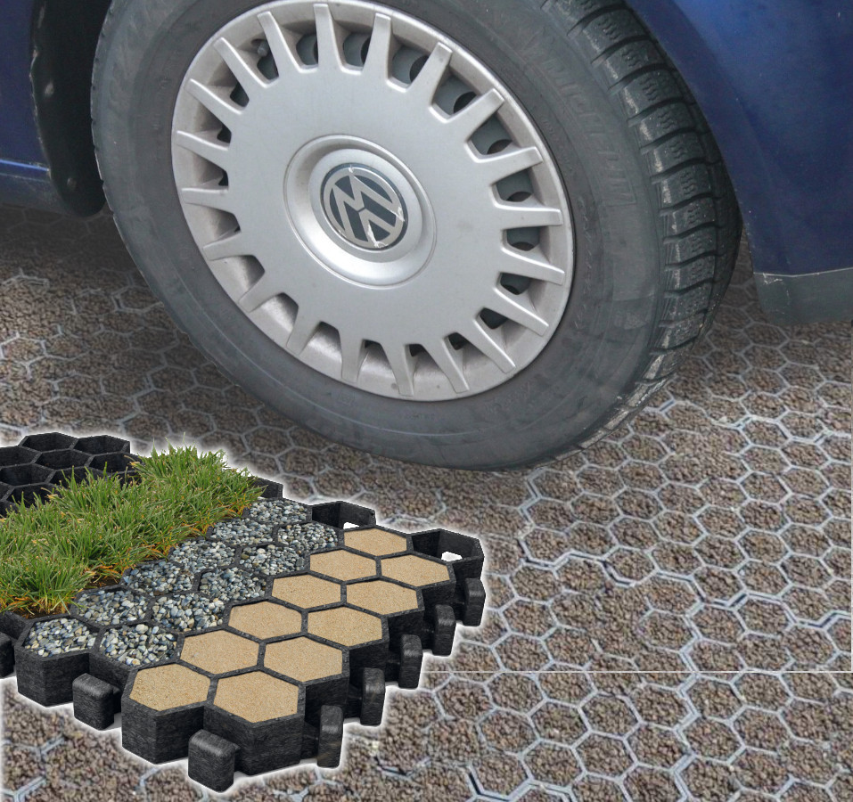 hanit® Schwerlastbodenplatten, 500 x 400 x 40mm, schwarz Schwerlastboden in Anwendung als PKW Parkplatz