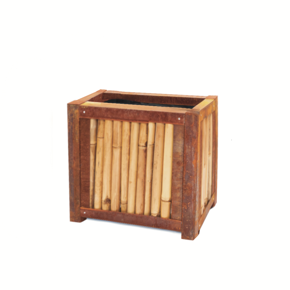 Bambus Hochbeet mit Cortenstahl Einfassung