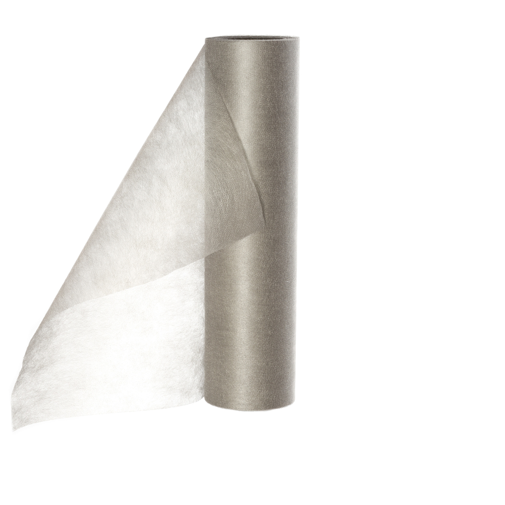 silbernes Vlies auf Rolle auf weißem Hintergrund