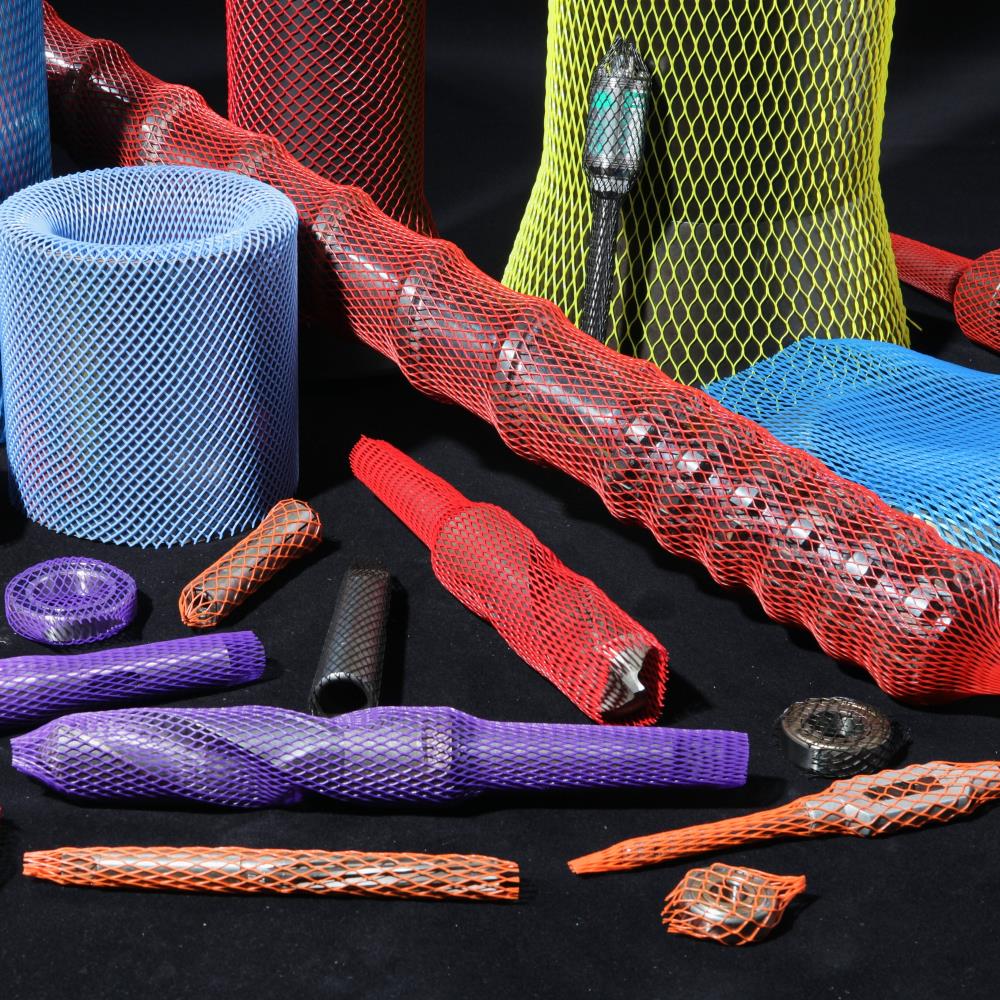 Beispiele für Schutz von Werkzeugen mit Netschutzschläuchen in verschiedener Farbe und Grösse