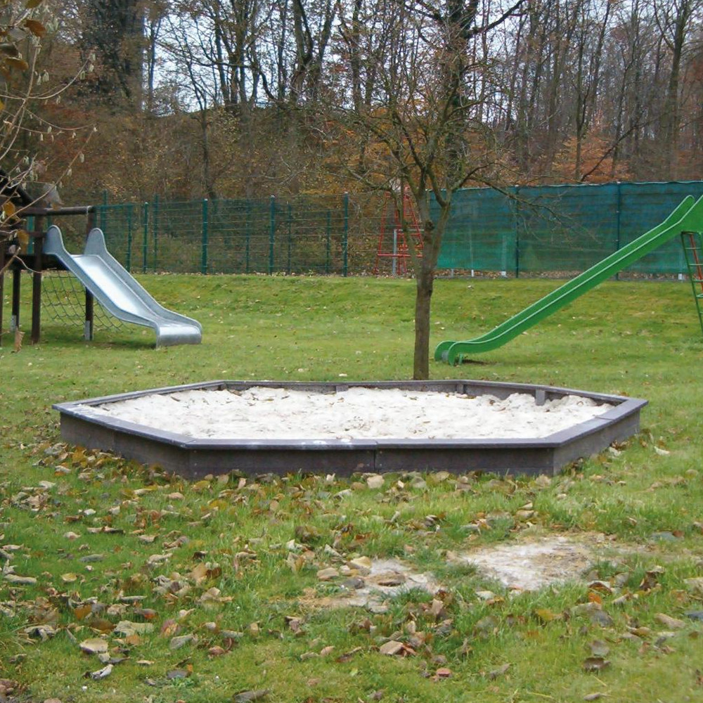 Auch für große Flächen geeignet für Kindergärten und Schulhöfen