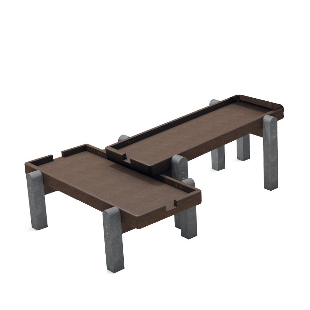 Matschtisch, Wasserspielplatz aus hanit® Recycling Kunststoff Matschtisch - verschiedene Plattformen absteigend auf Pfosten ergibt Wasserspiel