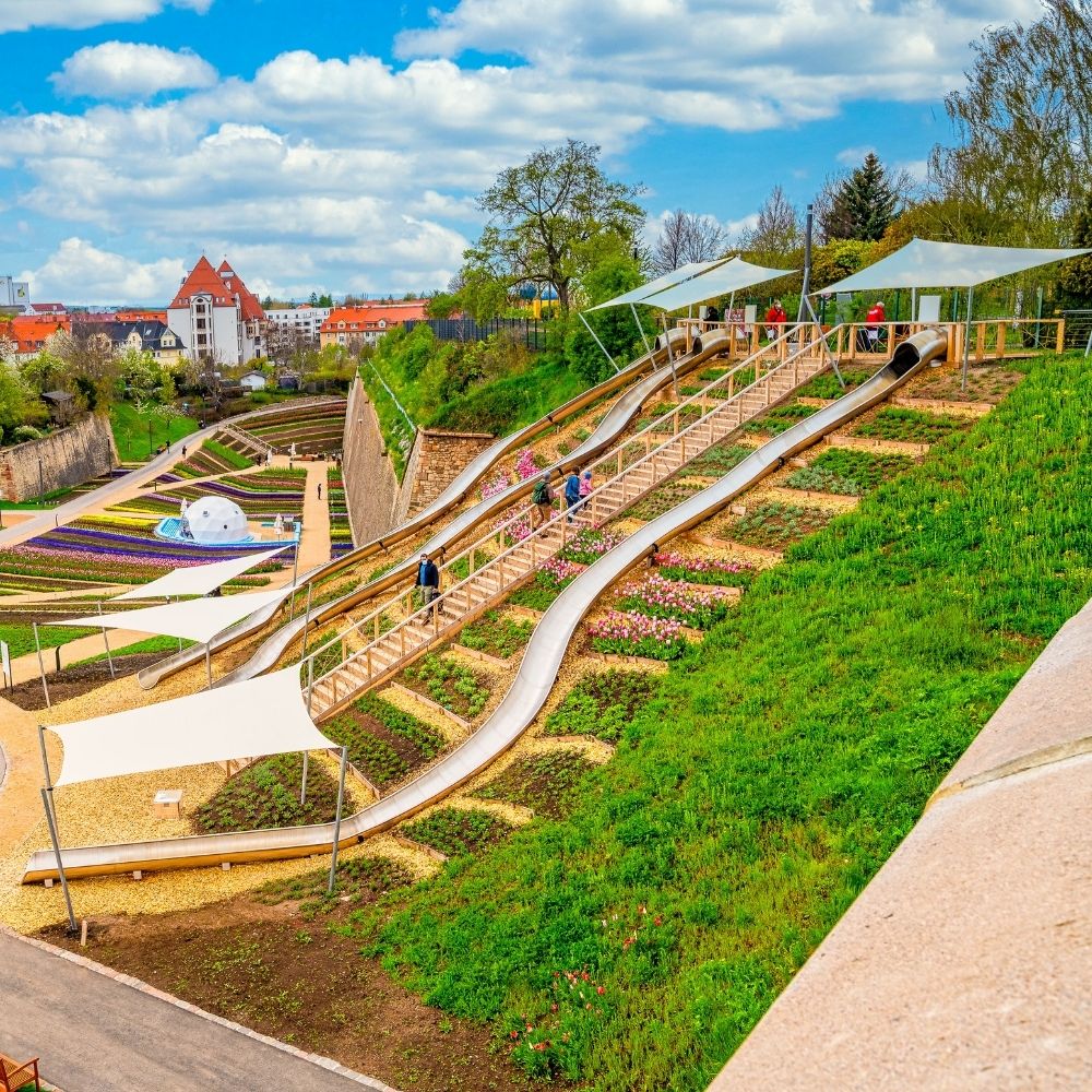 Bepflanzte Hänge: Hangsicherung für urbanes Grün