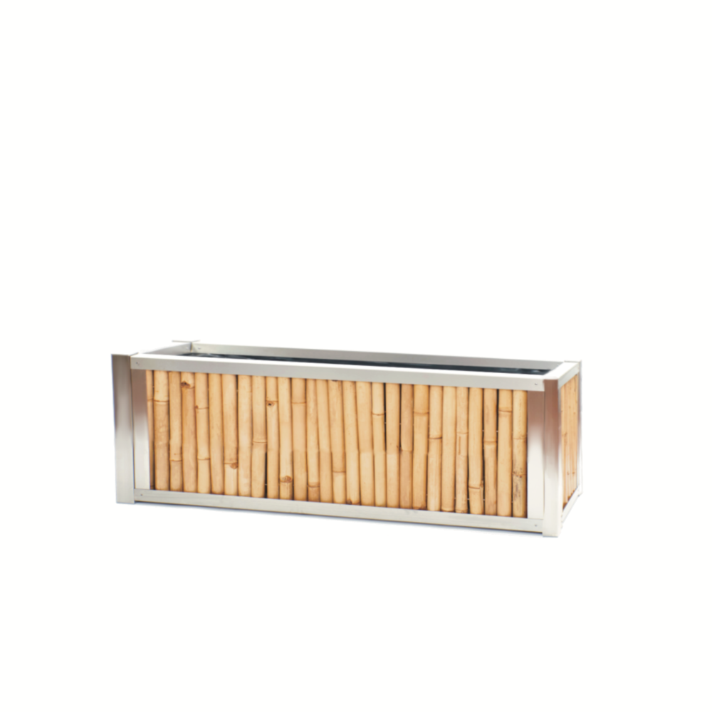 Hochbeet aus Edelstahl mit Seiten aus Bambus, bepflanzt