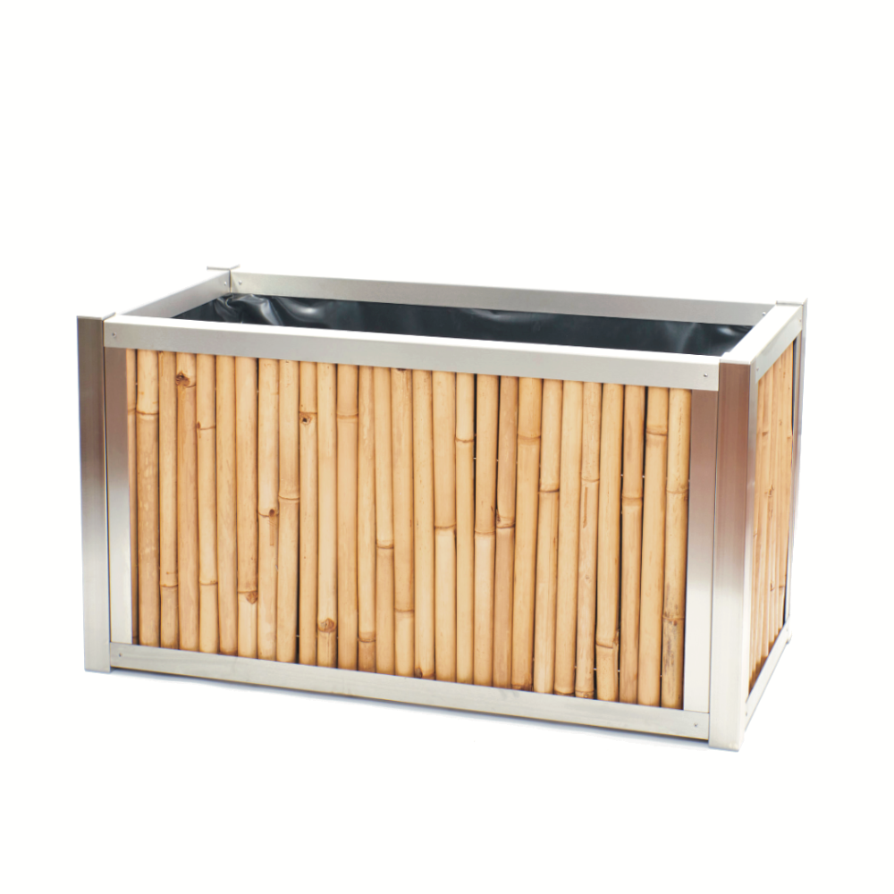 Hochbeet aus Edelstahl mit Seiten aus Bambus, bepflanzt