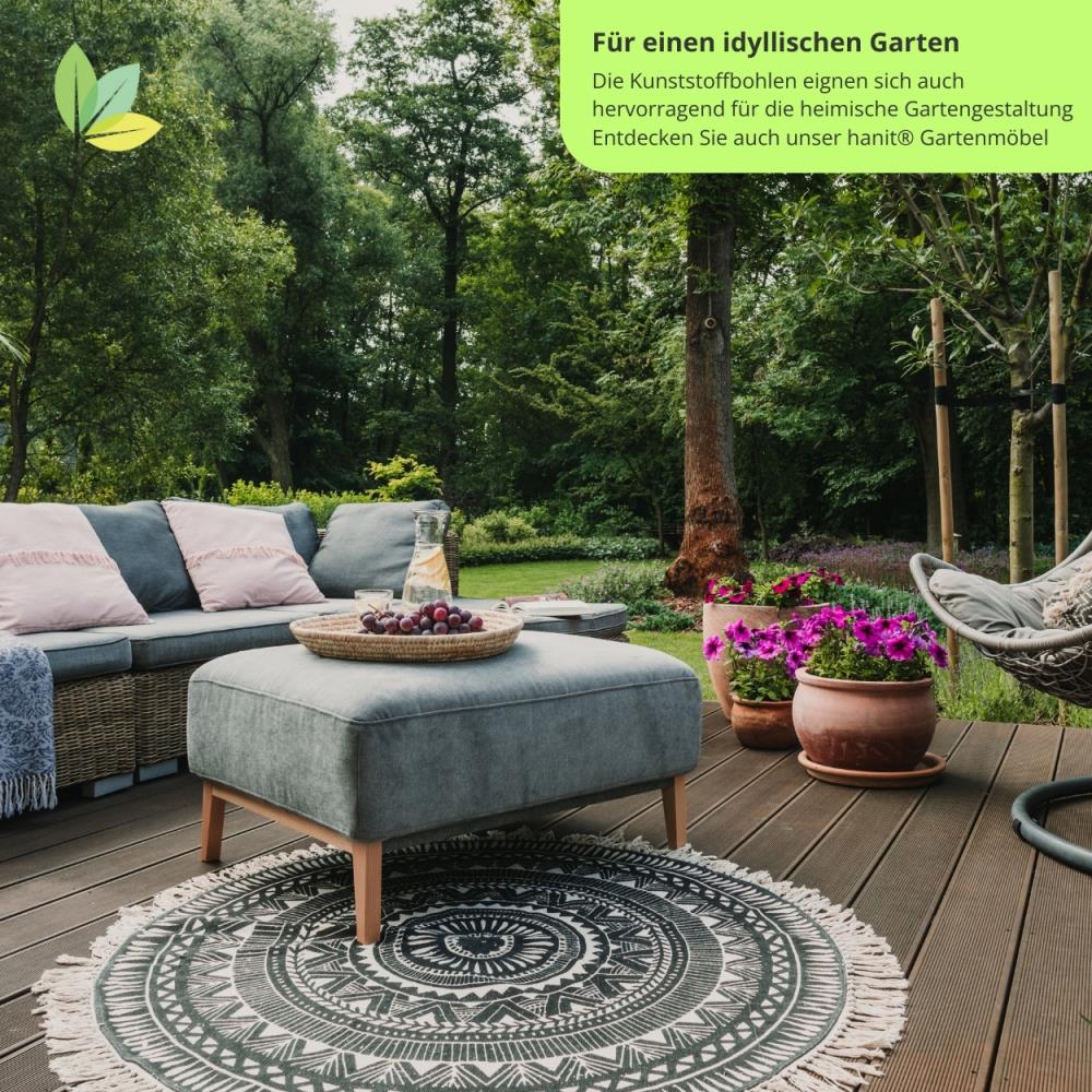 Auch privat für den Garten geeignet: Terasse mit Stegbohlen